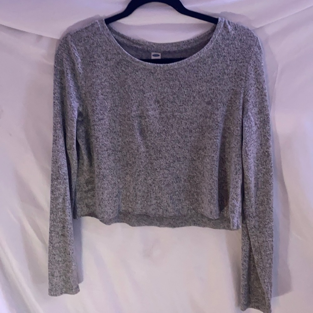 Cropped gray sweater